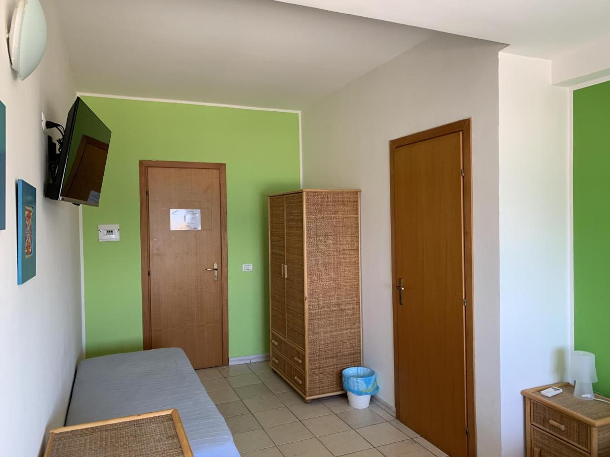 Hotel Il Triangolo Agnone Bagni Extérieur photo