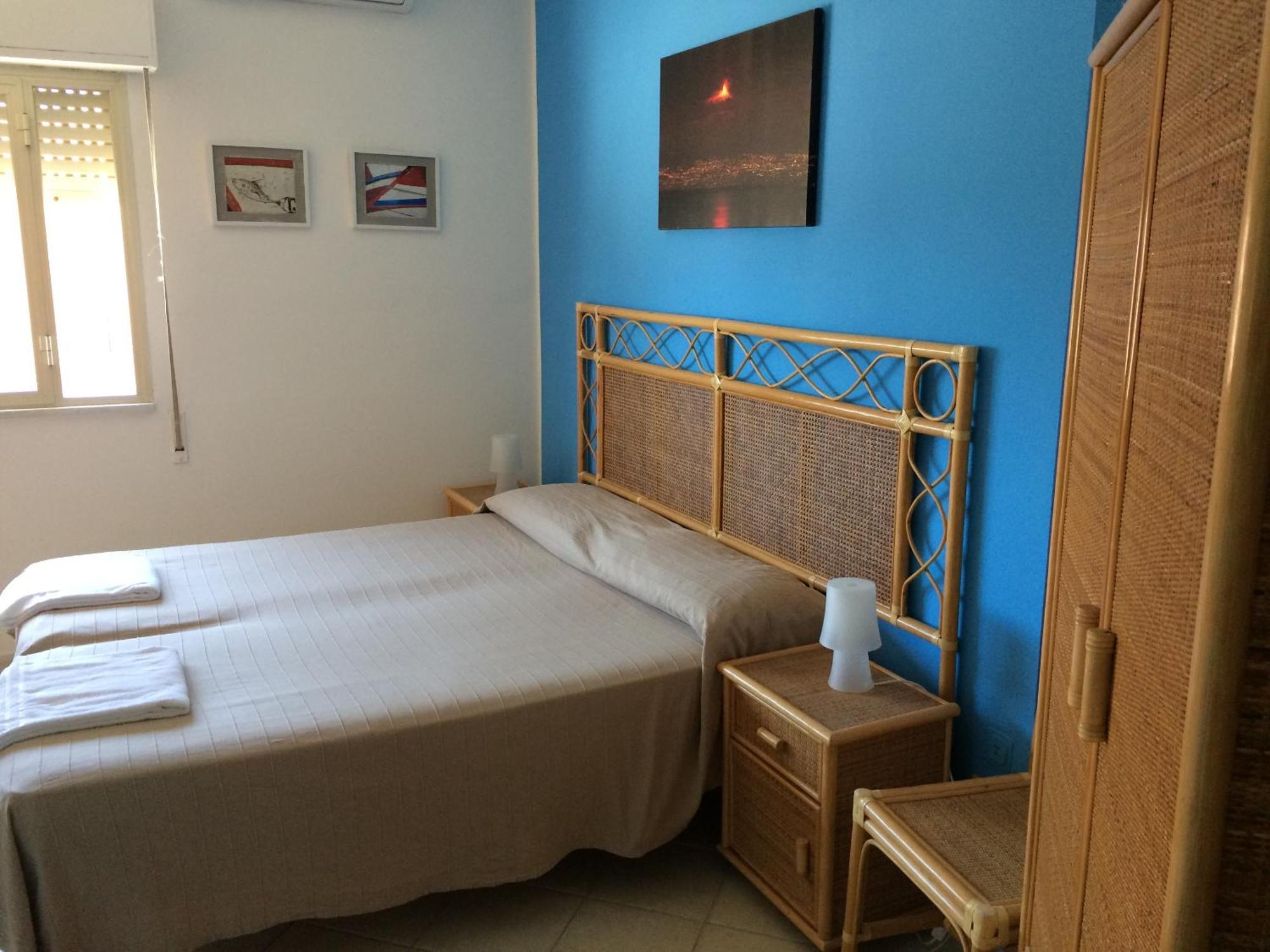 Hotel Il Triangolo Agnone Bagni Extérieur photo
